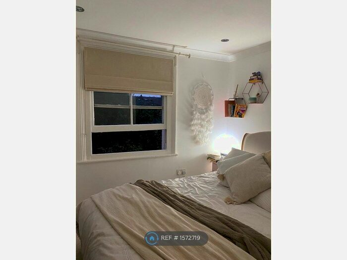 1 Bedroom Flat To Rent In Newick Road, London, E5