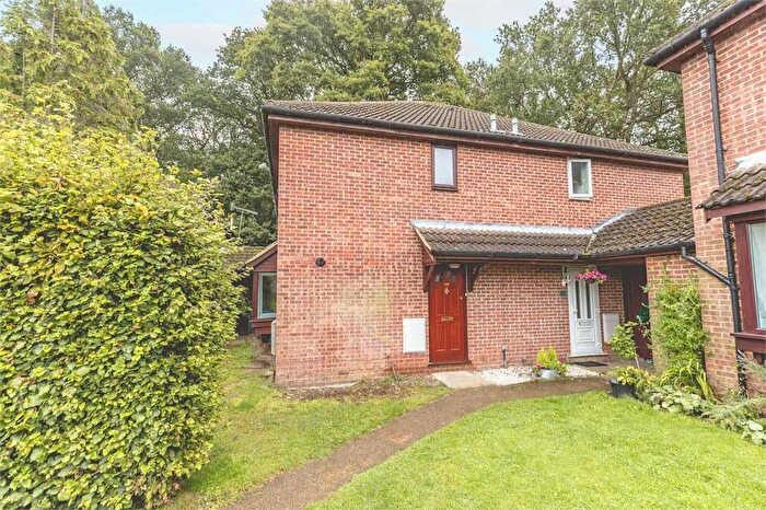 2 Bedroom Terraced House For Sale In Langtons Meadow, Farnham Common, SL2