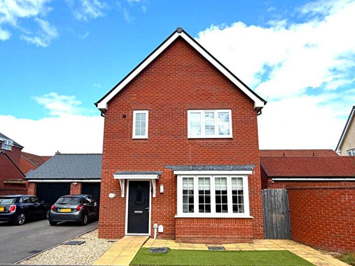 3 Bedroom Detached House For Sale In Beautifully Presented Three Bedroom Detached Home In Yatton's North End, BS49