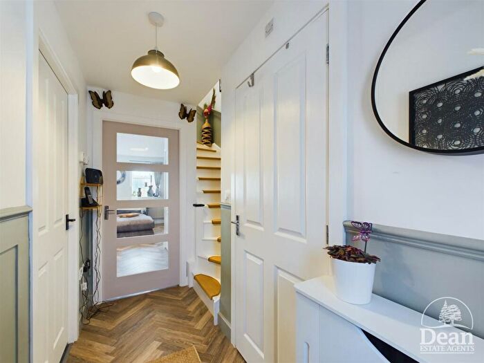 3 Bedroom Terraced House For Sale In Sneyd Wood Road, Cinderford, GL14