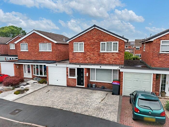3 Bedroom Link Detached House For Sale In Burnell Road, Admaston, Telford, Shropshire, TF5
