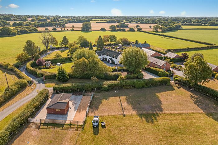 4 Bedroom Detached House For Sale In Higher Lane, Dutton, WA4