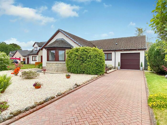 3 Bedroom Detached Bungalow For Sale In Kinclaven Gardens, Murthly, PH1