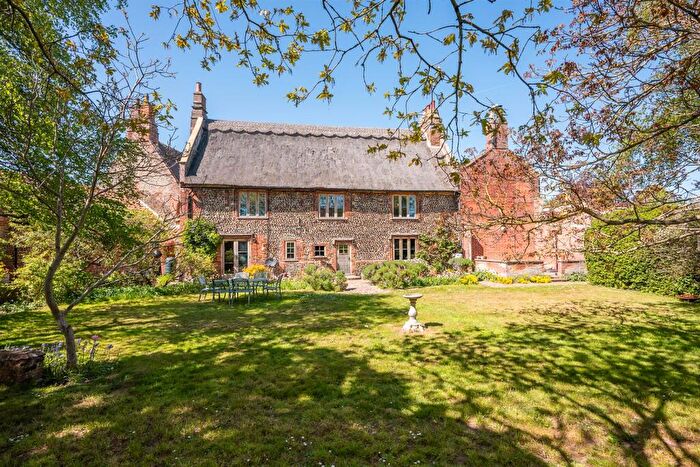 4 Bedroom Detached House For Sale In Coast Road, Bacton, NR12