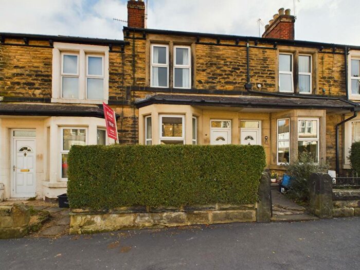 2 Bedroom Terraced House To Rent In Regent Terrace, Harrogate, HG1