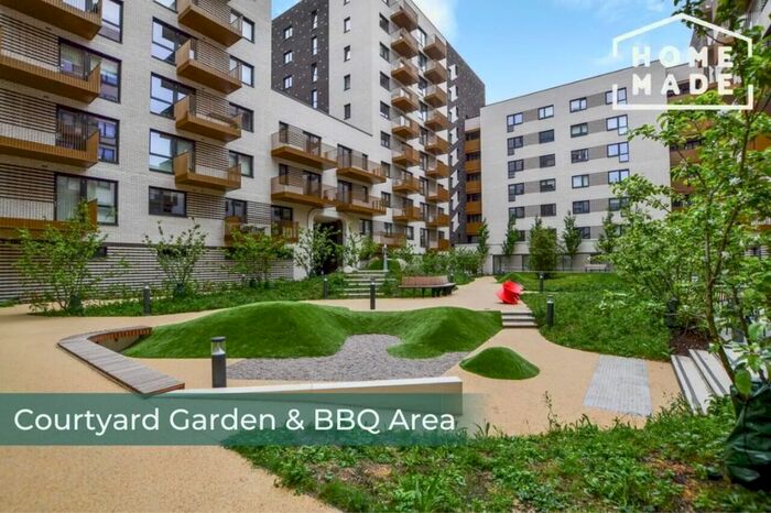 3 Bedroom Flat To Rent In Equipment Works, Walthamstow, E17