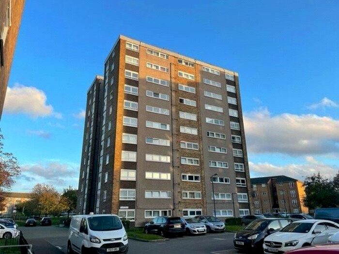 1 Bedroom Studio For Sale In Gurnell Grove, London, W13