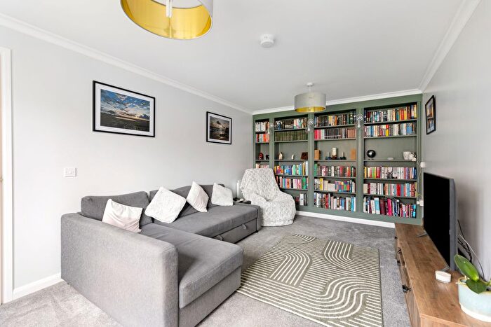 4 Bedroom Detached House For Sale In Brodie Place, East Calder, Livingston, EH53