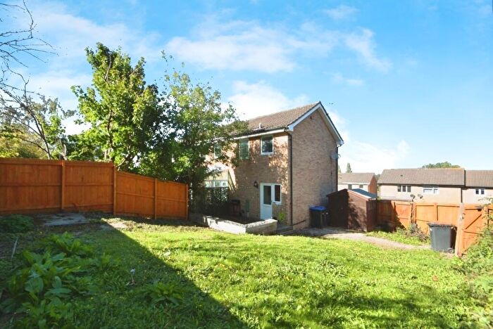 1 Bedroom End Of Terrace House For Sale In Markenfield Road, Harrogate, HG3