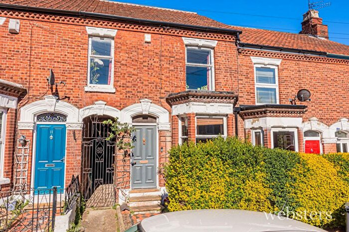3 Bedroom Terraced House For Sale In Lincoln Street, Norwich, NR2