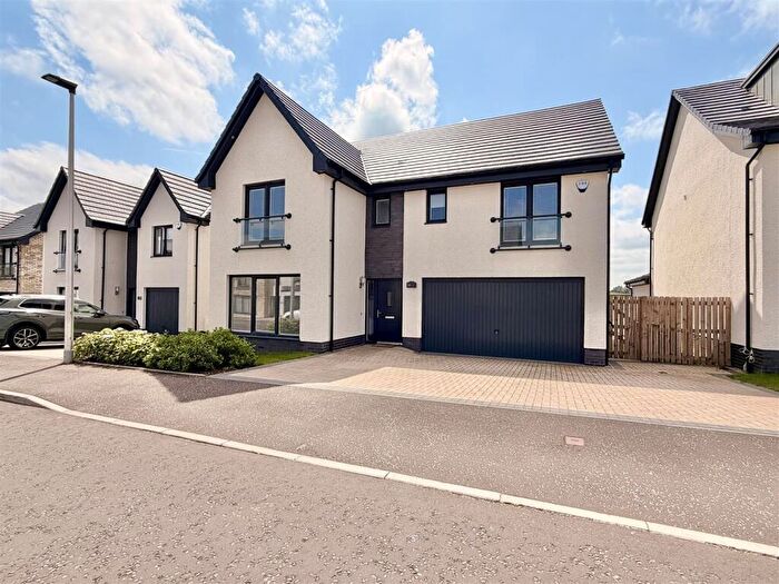 5 Bedroom Detached House For Sale In Swift Drive, Hamilton, ML3