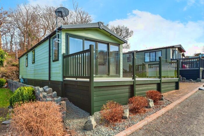 2 Bedroom Mobile/park Home For Sale In Trefriw Road, Conwy, LL32