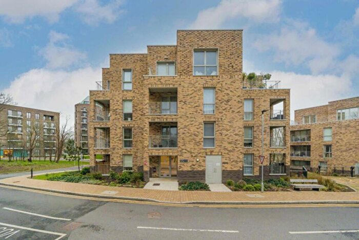 1 Bedroom Flat For Sale In Cornforth Lane, Finchley, NW7
