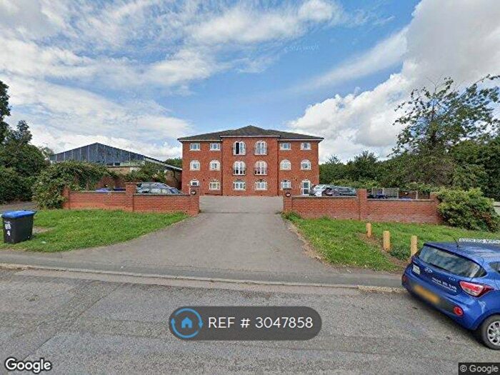 1 Bedroom Flat To Rent In Booth Rise, Northampton, NN3