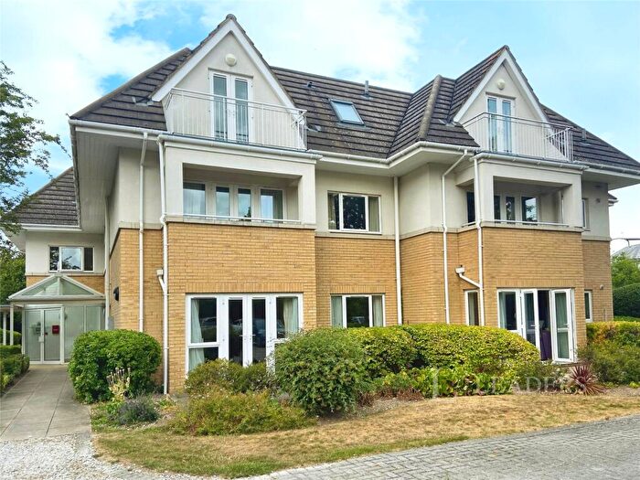 1 Bedroom Apartment For Sale In Queen Ediths Way, Cambridge, Cambridgeshire, CB1