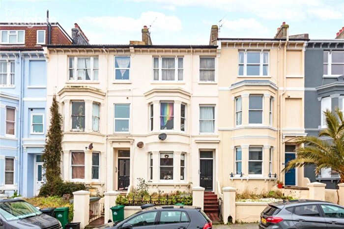 2 Bedroom Flat To Rent In Queens Park Road, Brighton, East Sussex, BN2
