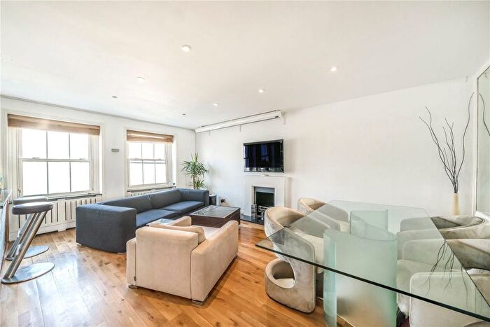 3 Bedroom Flat To Rent In Ennismore Gardens, London, SW7