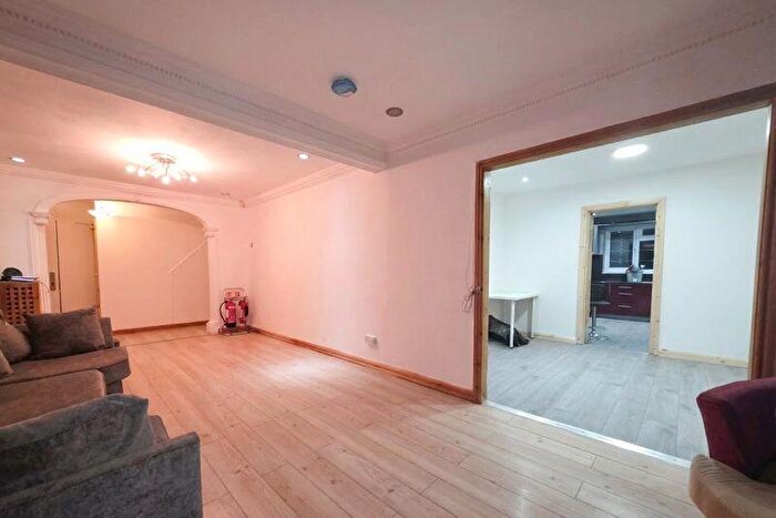 6 Bedroom Detached House To Rent In Craythorne Avenue, Birmingham, B20