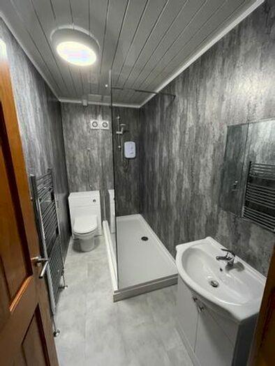 2 Bedroom Flat To Rent In Perth Road, Dundee, DD1