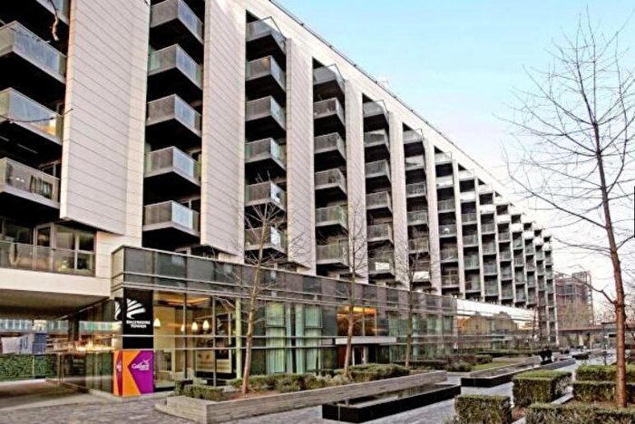 Detached House For Sale In Baltimore Wharf, Canary Wharf, London, E14