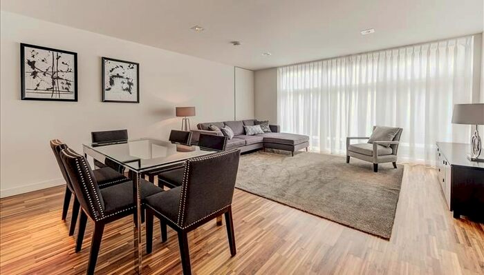 2 Bedroom Property To Rent In Fulham Road, Chelsea / South Kensington, SW3