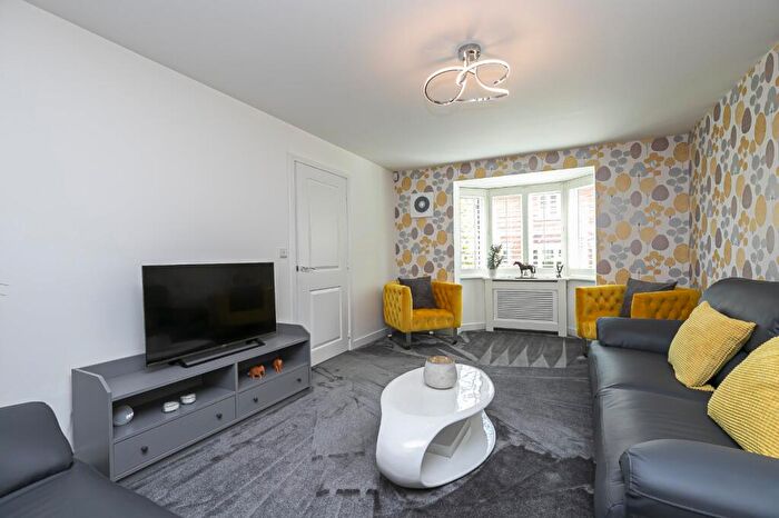 4 Bedroom Terraced House To Rent In Abbess Terrace, Loughton, Essex, IG10