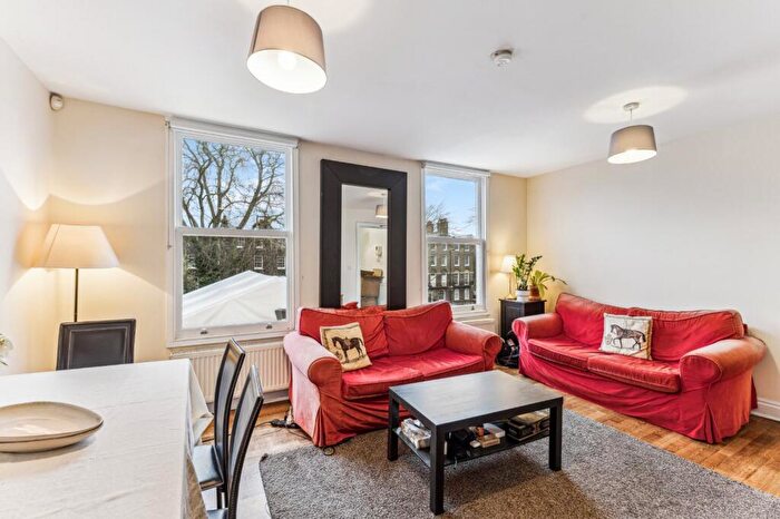 2 Bedroom Flat To Rent In Pentonville Road, Angel, N1