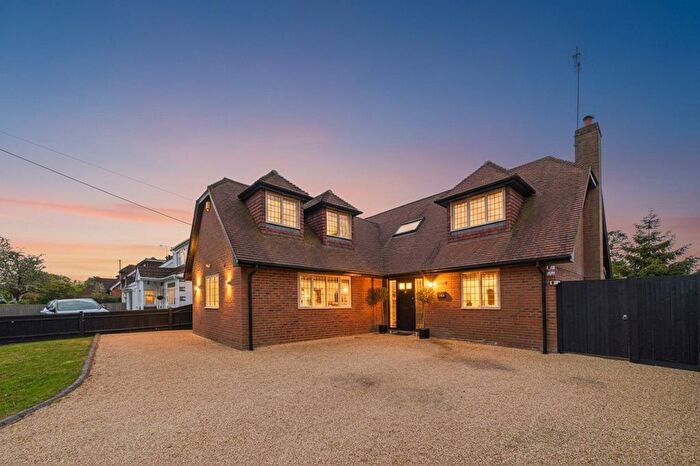 3 Bedroom Detached House For Sale In Watmore Lane, Winnersh, Wokingham, Berkshire, RG41