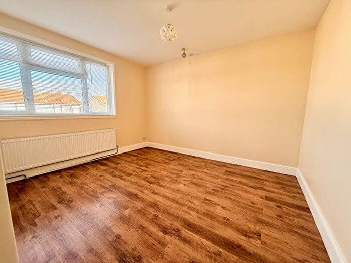 1 Bedroom Property To Rent In Loughton, IG10