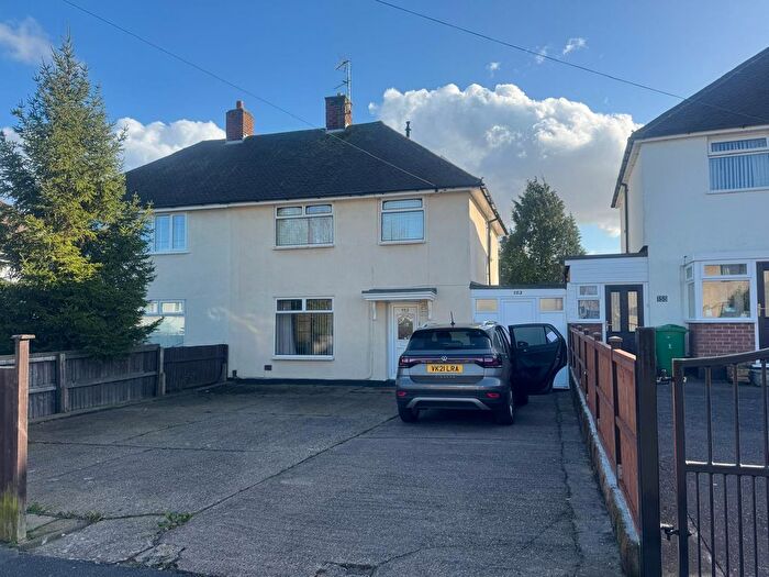 3 Bedroom Semi Detached House To Rent In Bramerton Road, Nottingham, NG8