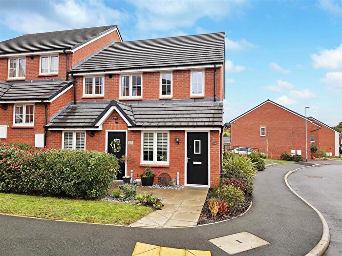 2 Bedroom Maisonette For Sale In Mill Brook Meadow, Hyde Lane, Kinver, DY7