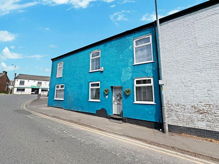 3 Bedroom Terraced House For Sale In Church Street, Westhoughton, BL5