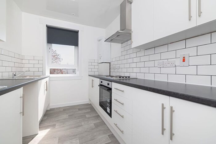 2 Bedroom Flat To Rent In Hepburn Street, Dundee, DD3