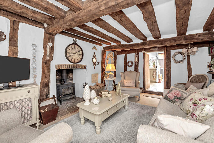 2 Bedroom Cottage To Rent In Mill Lane, Woolpit, Bury St. Edmunds, IP30