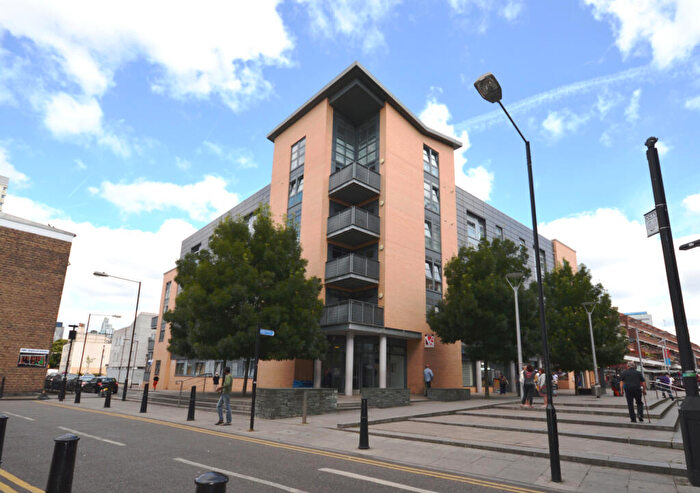 2 Bedroom Flat To Rent In Hannah Building, Shadwell, E1