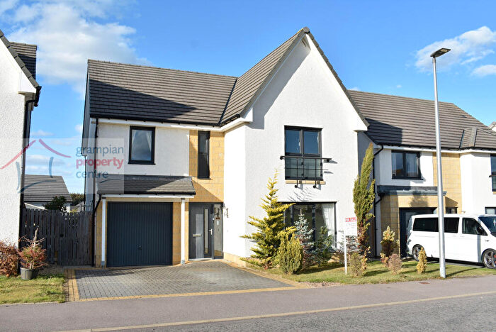 4 Bedroom Detached House For Sale In Duffus Heights, Elgin, Morayshire, IV30