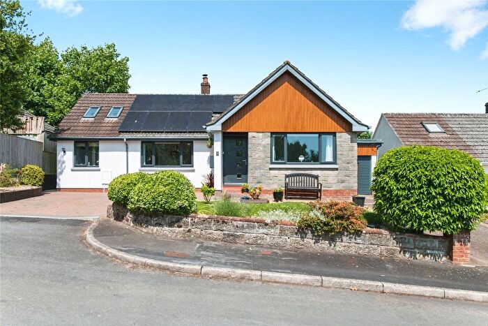 3 Bedroom Bungalow For Sale In Charter Close, Tiverton, Devon, EX16