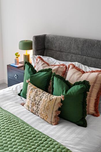1 Bedroom Apartment For Sale In St Aubyns, Vaughan Williams Way, Rottingdean, Brighton, BN2