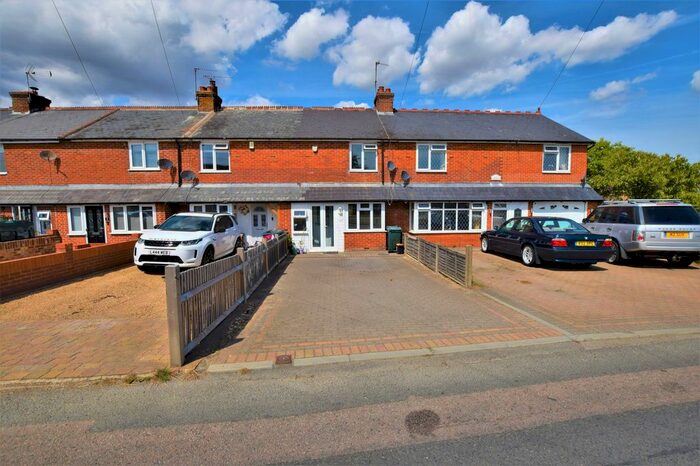 2 Bedroom Terraced House For Sale In Woodchurch Road, Shadoxhurst, TN26