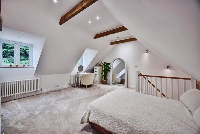4 Bedroom Detached House For Sale In Tonbridge Road, Wateringbury, Maidstone, ME18