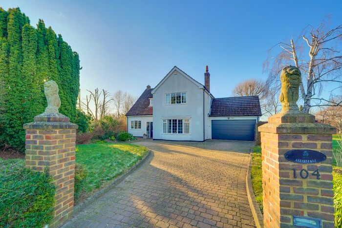 4 Bedroom Detached House For Sale In Bridge Street, Whaddon, Royston, Cambridgeshire, SG8
