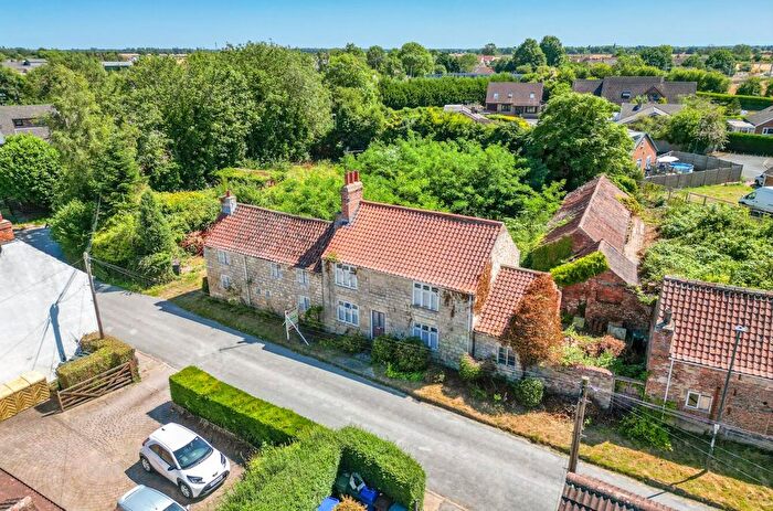 Property For Sale In West End, Ulleskelf, LS24