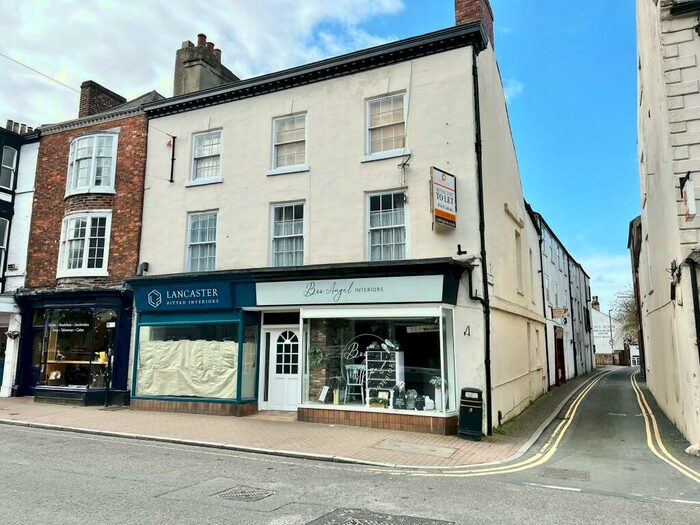 1 Bedroom Flat To Rent In High Street, Knaresborough, North Yorkshire, HG5