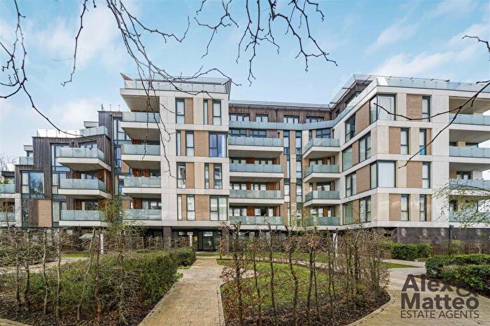 1 Bedroom Flat For Sale In Osier House, Canada Water, SE16
