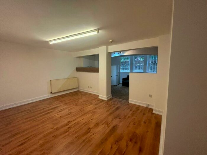 1 Bedroom Flat To Rent In Bruce Grove Tottenham London, N17