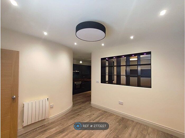 1 Bedroom Flat To Rent In Main Street, Newton, Alfreton, DE55