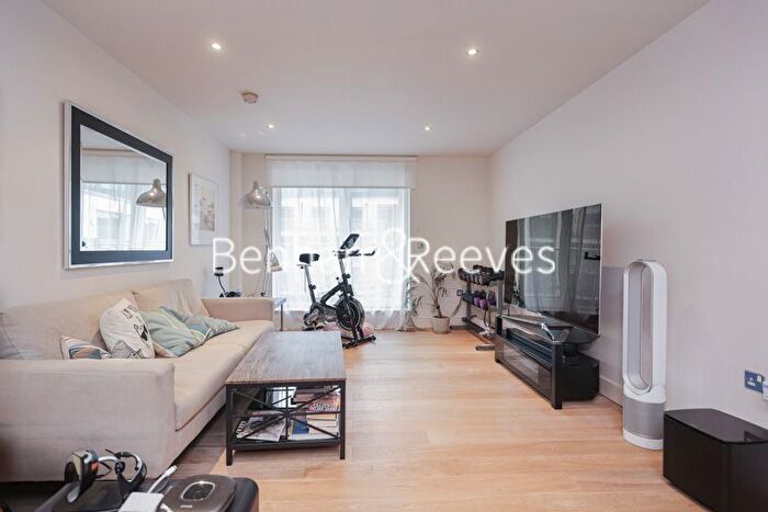 2 Bedroom Flat To Rent In Lensbury Avenue, Fulham, SW6