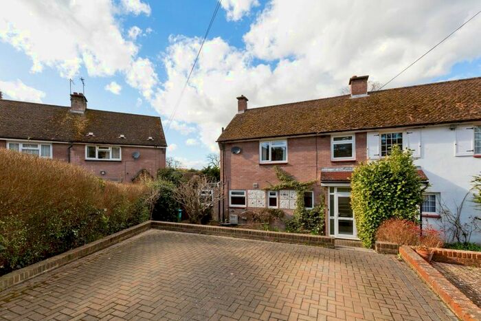 3 Bedroom Semi-Detached House To Rent In Saddlers Park, Eynsford, Dartford, DA4