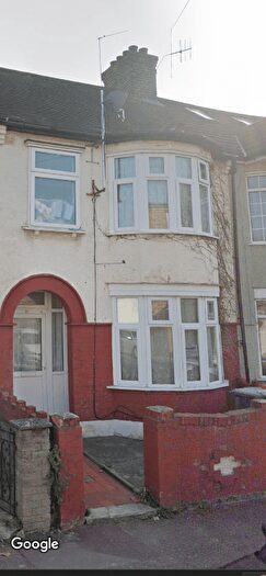 Detached House To Rent In London, E6