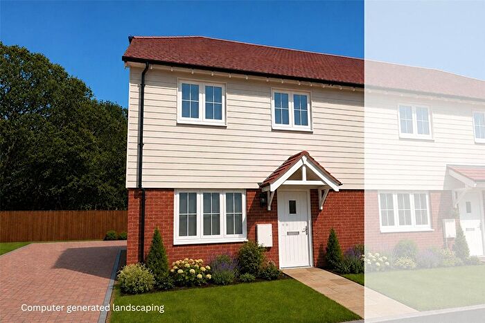3 Bedroom End Of Terrace House For Sale In The Scotney, Orchard Downs, Lamberhurst, Tunbridge Wells, Kent, TN3
